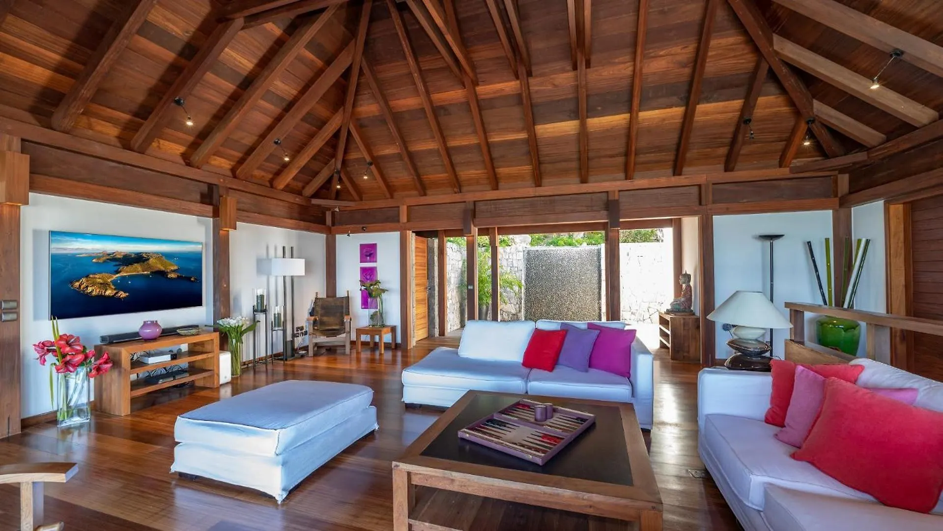 Modern Villa With Asian Influenced Decors St. Barthelemy